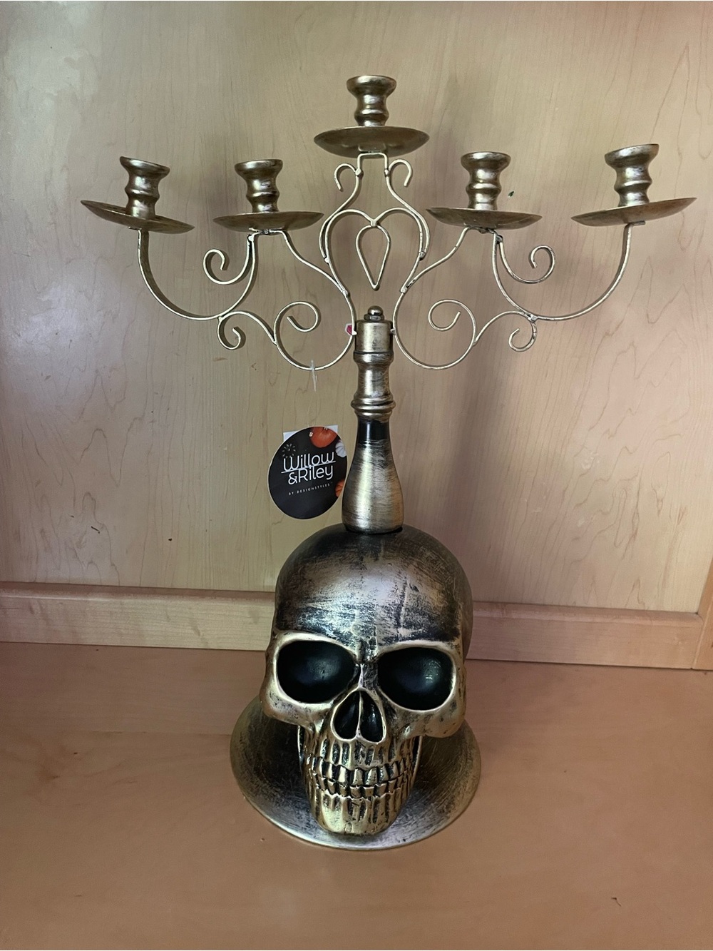 Metal Gothic Skull 5 Arm Candelabra Halloween Candle Holder Gold Black Decor
